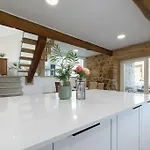 Hyp - Casa Lagareta Redondela