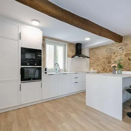 Holiday home Hyp - Casa Lagareta