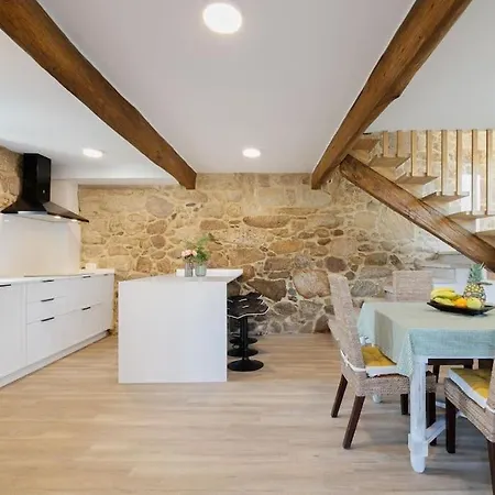 Holiday home Hyp - Casa Lagareta *